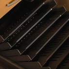 Begagnad hurts med tre lådor