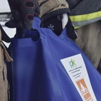 Brunnstätning med handtag blå plast 70 L