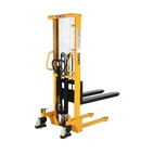 Staplare PL 1600 ST med fot- och handpump