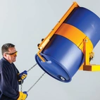 Plastfat Fatvändare PK41 för 200 L plastfat för truckgafflar