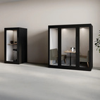 Pod Lugnet Kvartett, Exteriör svart/Soffor tyg Cura varmgrå