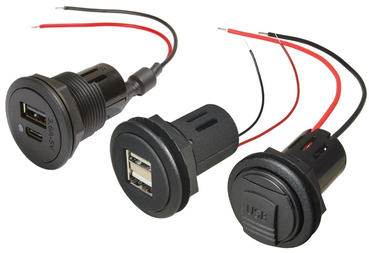 UTTAG USBx2, 12-24 VDC, 2x 2500mA,, PANELMONTERAD, LOCK