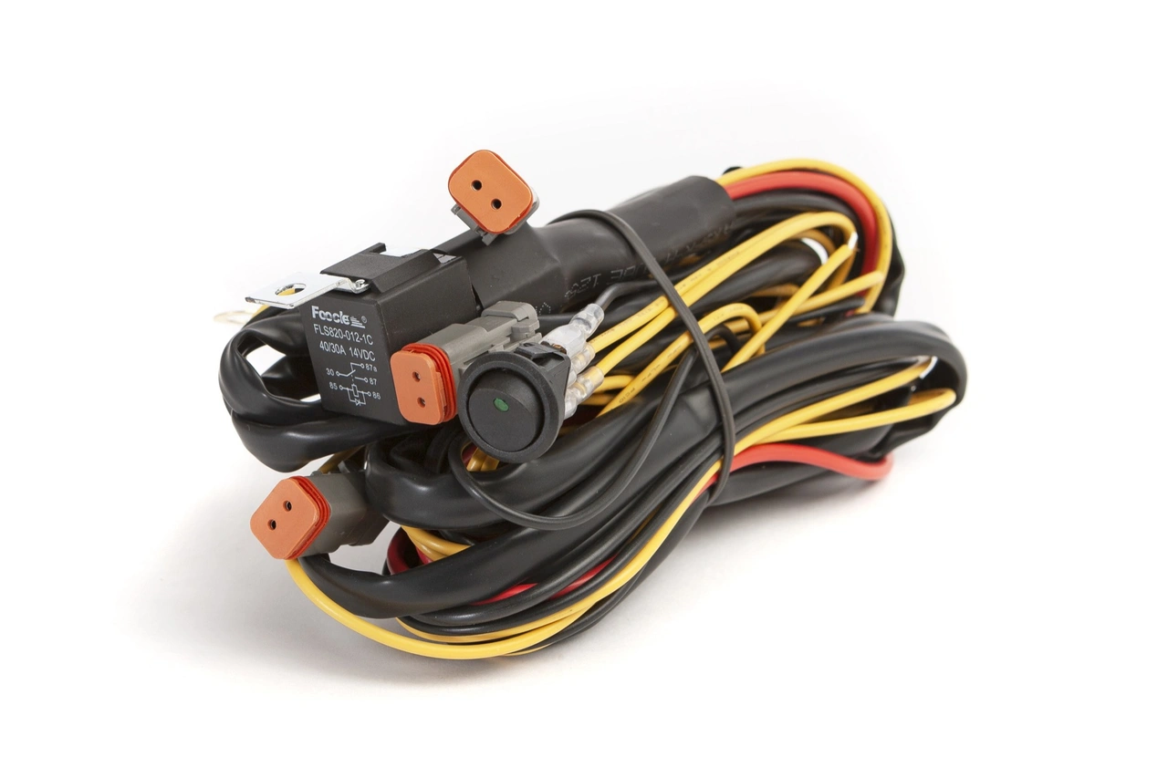 EXTRALJUSKABLAGE MED RELÄ 24 V, 300W 3ST 2-POL DT-KONTAKT